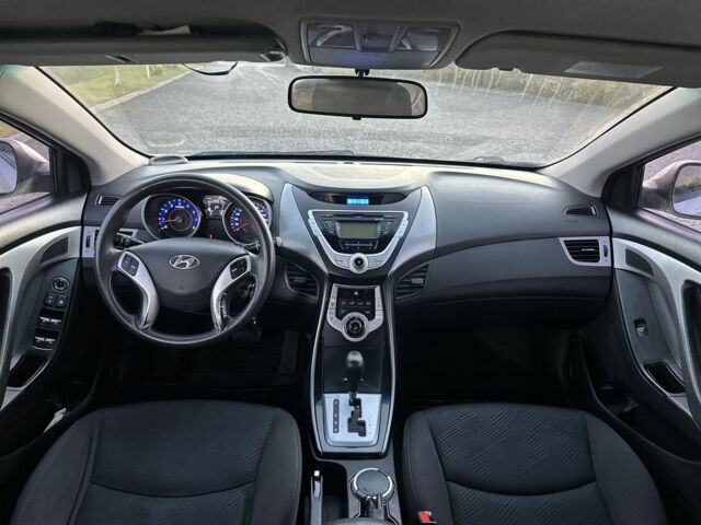 Серый Хендай Элантра, объемом двигателя 1.6 л и пробегом 230 тыс. км за 7500 $, фото 18 на Automoto.ua