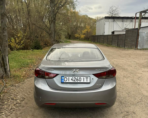 Хендай Элантра 2011 в Болехове на Automoto.ua Серый Хендай Элантра, объемом двигателя 1.59 л и пробегом 237 тыс. км за 8300 $, фото 9 на Automoto.ua