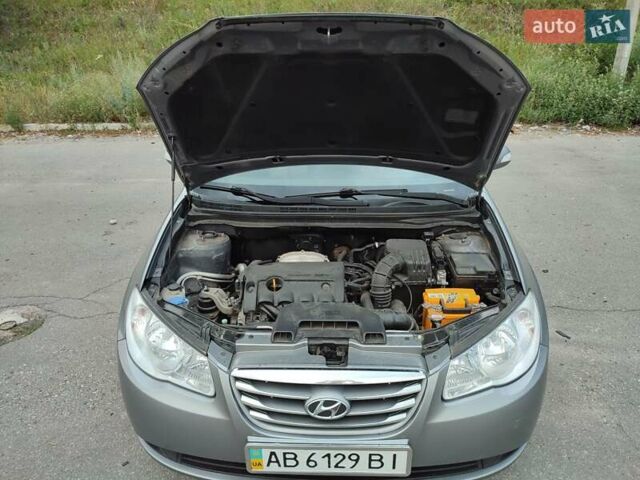 Серый Хендай Элантра, объемом двигателя 1.6 л и пробегом 242 тыс. км за 6400 $, фото 14 на Automoto.ua