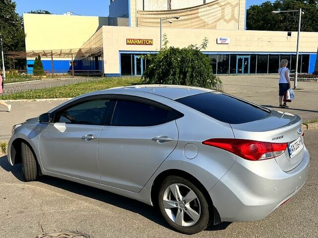 Серый Хендай Элантра, объемом двигателя 1.8 л и пробегом 111 тыс. км за 6800 $, фото 1 на Automoto.ua