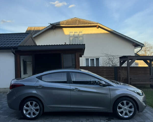 Серый Хендай Элантра, объемом двигателя 1.59 л и пробегом 238 тыс. км за 7199 $, фото 4 на Automoto.ua