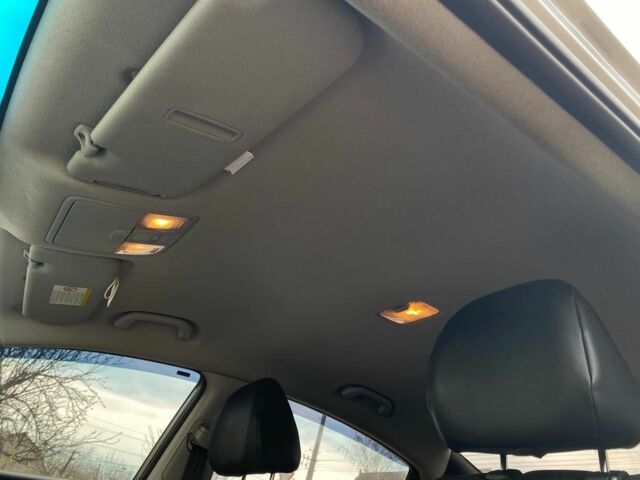 Серый Хендай Элантра, объемом двигателя 1.8 л и пробегом 181 тыс. км за 8500 $, фото 19 на Automoto.ua