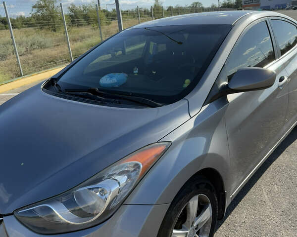 Серый Хендай Элантра, объемом двигателя 1.8 л и пробегом 143 тыс. км за 7800 $, фото 1 на Automoto.ua