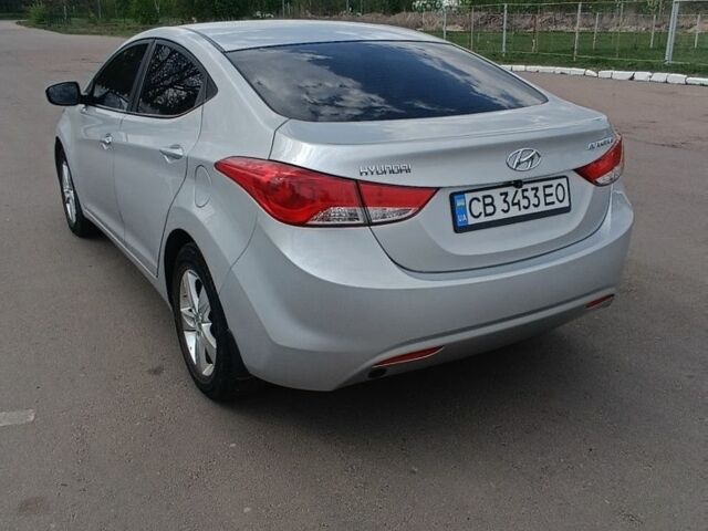 Серый Хендай Элантра, объемом двигателя 1.8 л и пробегом 168 тыс. км за 9300 $, фото 2 на Automoto.ua