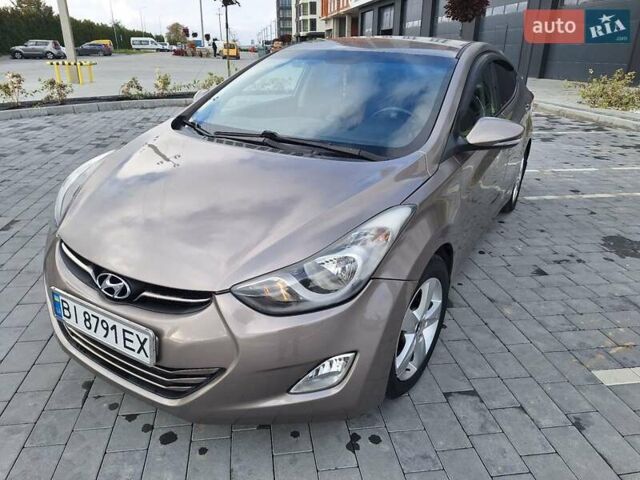 Серый Хендай Элантра, объемом двигателя 1.8 л и пробегом 142 тыс. км за 6700 $, фото 5 на Automoto.ua