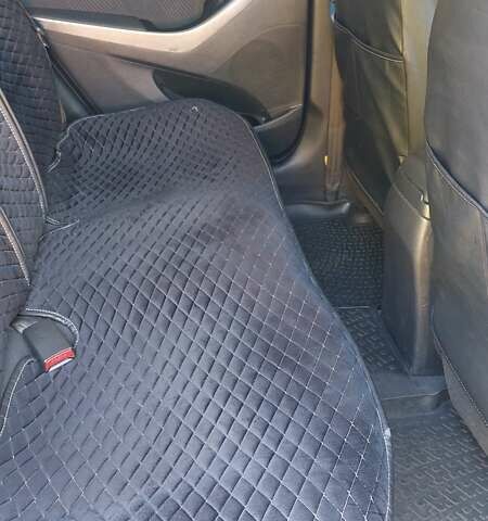 Сірий Хендай Елантра, об'ємом двигуна 1.8 л та пробігом 185 тис. км за 8900 $, фото 16 на Automoto.ua