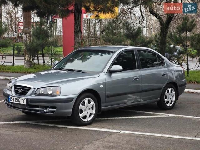 Серый Хендай Элантра, объемом двигателя 1.6 л и пробегом 197 тыс. км за 4400 $, фото 8 на Automoto.ua