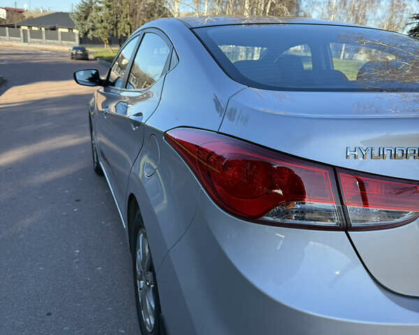 Серый Хендай Элантра, объемом двигателя 1.8 л и пробегом 194 тыс. км за 8399 $, фото 7 на Automoto.ua