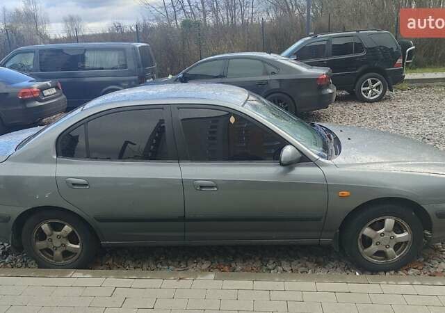 Сірий Хендай Елантра, об'ємом двигуна 1.6 л та пробігом 430 тис. км за 2950 $, фото 3 на Automoto.ua