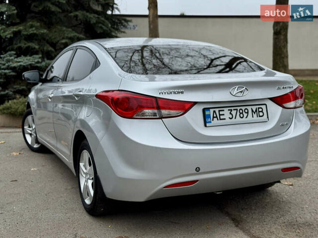 Серый Хендай Элантра, объемом двигателя 1.8 л и пробегом 180 тыс. км за 8800 $, фото 11 на Automoto.ua