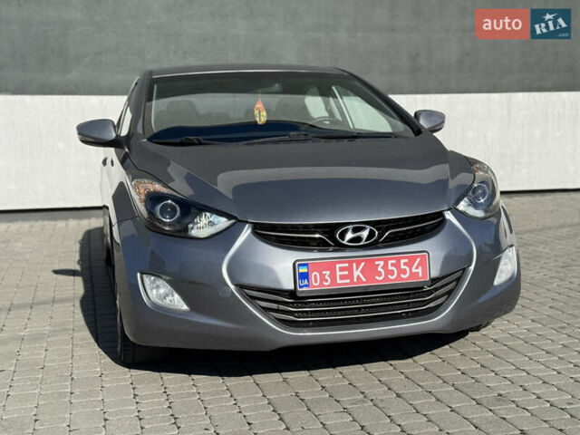 Хендай Элантра 2012 в Тернополе на Automoto.ua Серый Хендай Элантра, объемом двигателя 1.8 л и пробегом 168 тыс. км за 7500 $, фото 3 на Automoto.ua