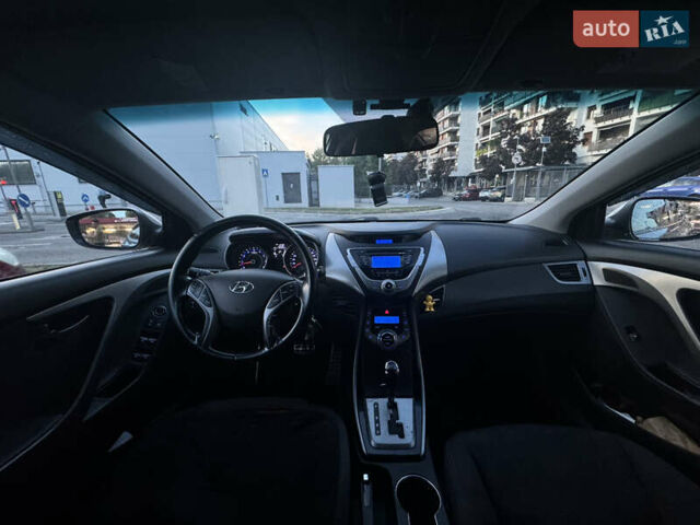 Серый Хендай Элантра, объемом двигателя 1.8 л и пробегом 188 тыс. км за 9600 $, фото 13 на Automoto.ua
