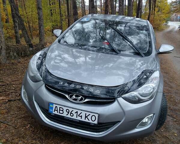Серый Хендай Элантра, объемом двигателя 1.59 л и пробегом 231 тыс. км за 8000 $, фото 16 на Automoto.ua