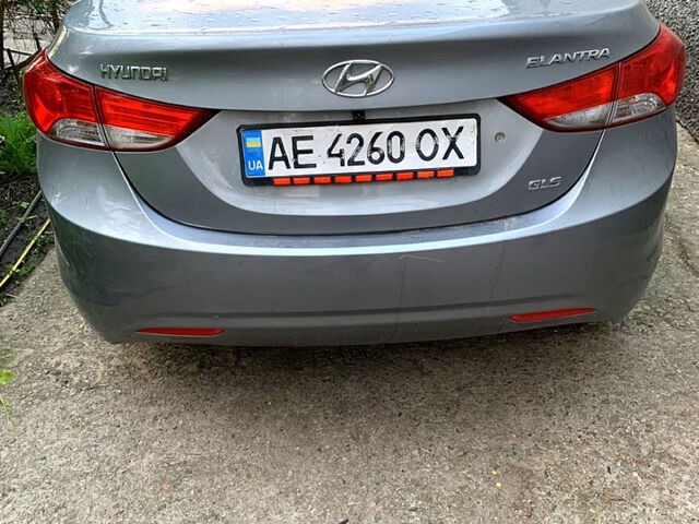 Сірий Хендай Елантра, об'ємом двигуна 1.6 л та пробігом 167 тис. км за 9200 $, фото 9 на Automoto.ua