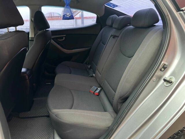 Сірий Хендай Елантра, об'ємом двигуна 0 л та пробігом 232 тис. км за 8290 $, фото 9 на Automoto.ua