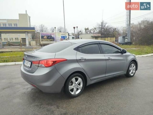 Сірий Хендай Елантра, об'ємом двигуна 1.8 л та пробігом 155 тис. км за 8800 $, фото 28 на Automoto.ua