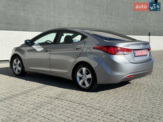 Хендай Элантра 2012 в Тернополе на Automoto.ua Серый Хендай Элантра, объемом двигателя 1.8 л и пробегом 168 тыс. км за 7500 $, фото 17 на Automoto.ua