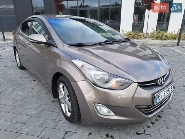 Серый Хендай Элантра, объемом двигателя 1.8 л и пробегом 142 тыс. км за 6700 $, фото 4 на Automoto.ua
