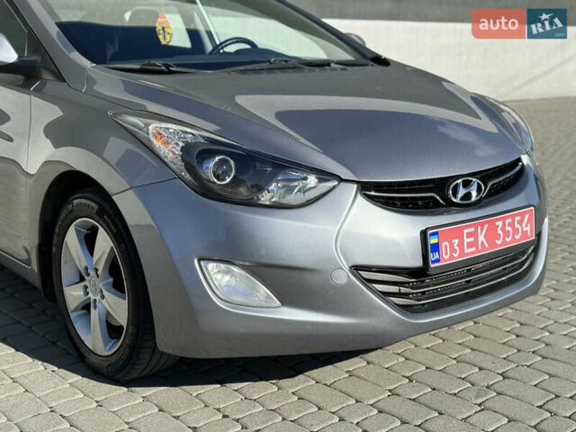 Хендай Элантра 2012 в Тернополе на Automoto.ua Серый Хендай Элантра, объемом двигателя 1.8 л и пробегом 168 тыс. км за 7500 $, фото 8 на Automoto.ua