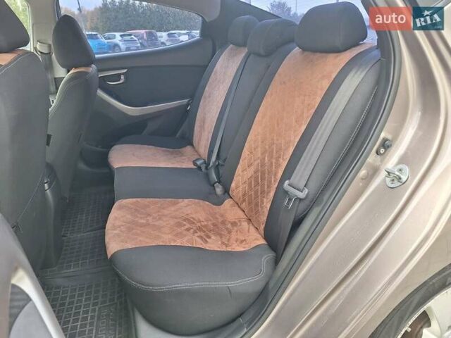 Серый Хендай Элантра, объемом двигателя 1.8 л и пробегом 142 тыс. км за 6700 $, фото 19 на Automoto.ua