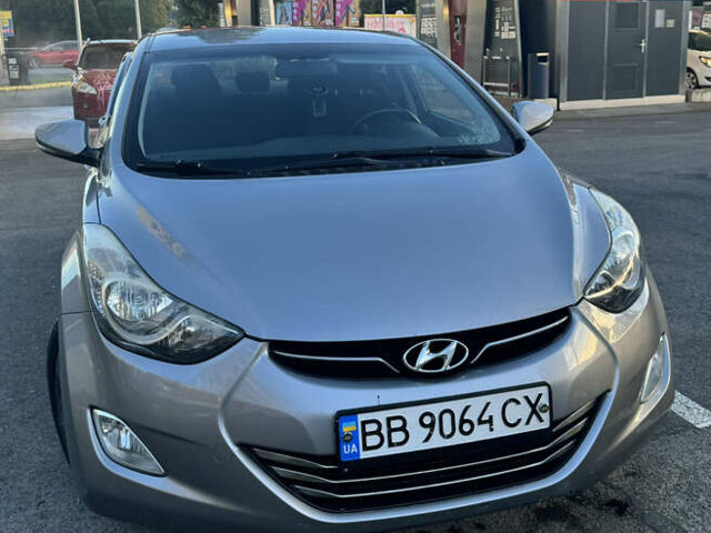 Серый Хендай Элантра, объемом двигателя 1.8 л и пробегом 188 тыс. км за 9600 $, фото 2 на Automoto.ua