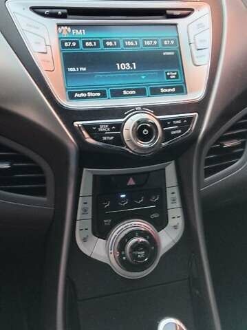 Серый Хендай Элантра, объемом двигателя 1.8 л и пробегом 185 тыс. км за 8500 $, фото 8 на Automoto.ua