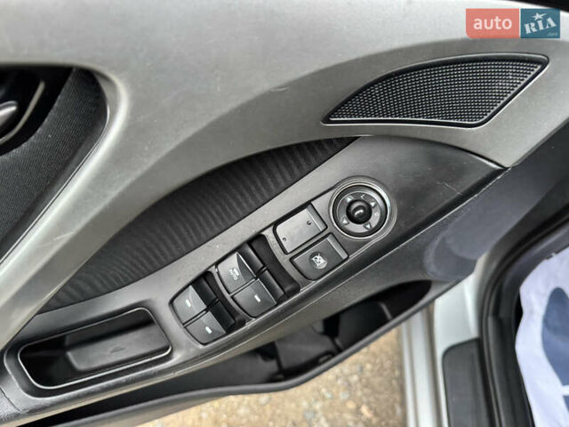 Серый Хендай Элантра, объемом двигателя 1.8 л и пробегом 228 тыс. км за 7999 $, фото 20 на Automoto.ua