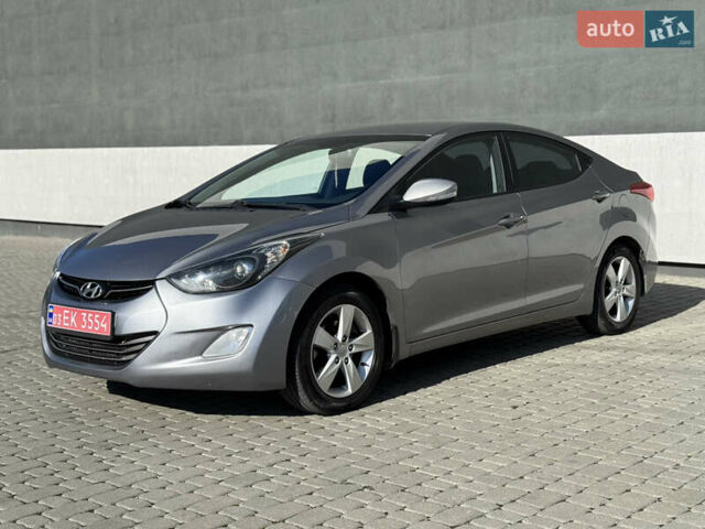 Хендай Элантра 2012 в Тернополе на Automoto.ua Серый Хендай Элантра, объемом двигателя 1.8 л и пробегом 168 тыс. км за 7500 $, фото 5 на Automoto.ua