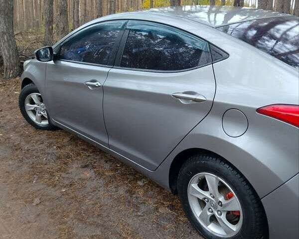 Серый Хендай Элантра, объемом двигателя 1.59 л и пробегом 231 тыс. км за 8000 $, фото 5 на Automoto.ua