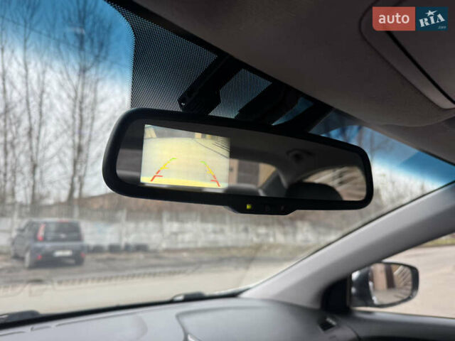 Сірий Хендай Елантра, об'ємом двигуна 1.59 л та пробігом 87 тис. км за 9800 $, фото 25 на Automoto.ua