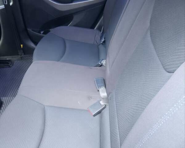 Серый Хендай Элантра, объемом двигателя 1.59 л и пробегом 231 тыс. км за 8000 $, фото 18 на Automoto.ua