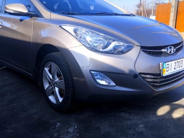 Сірий Хендай Елантра, об'ємом двигуна 1.8 л та пробігом 189 тис. км за 8500 $, фото 4 на Automoto.ua