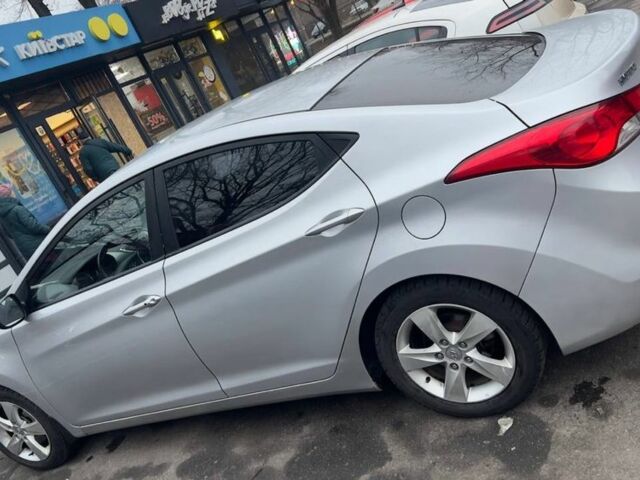 Серый Хендай Элантра, объемом двигателя 1.6 л и пробегом 200 тыс. км за 9000 $, фото 7 на Automoto.ua