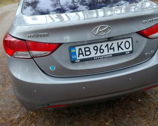 Серый Хендай Элантра, объемом двигателя 1.59 л и пробегом 231 тыс. км за 8000 $, фото 2 на Automoto.ua