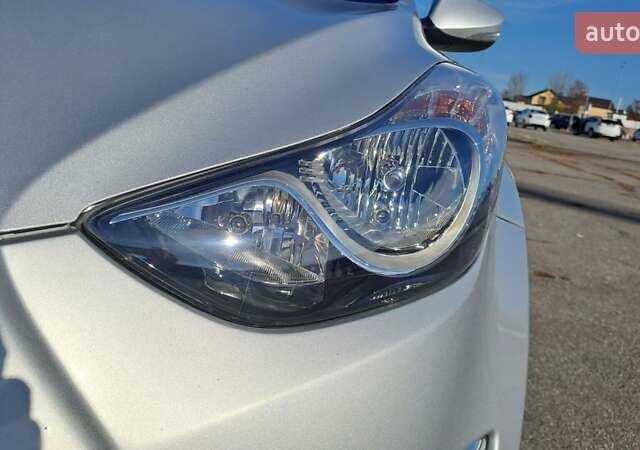 Серый Хендай Элантра, объемом двигателя 1.8 л и пробегом 143 тыс. км за 9300 $, фото 38 на Automoto.ua