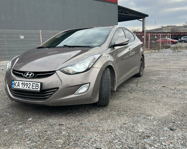 Серый Хендай Элантра, объемом двигателя 1.8 л и пробегом 150 тыс. км за 9800 $, фото 1 на Automoto.ua