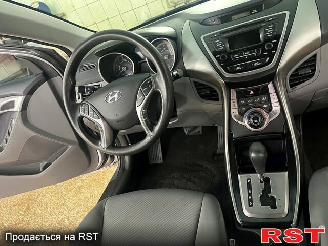 Серый Хендай Элантра, объемом двигателя 1.8 л и пробегом 171 тыс. км за 8299 $, фото 8 на Automoto.ua