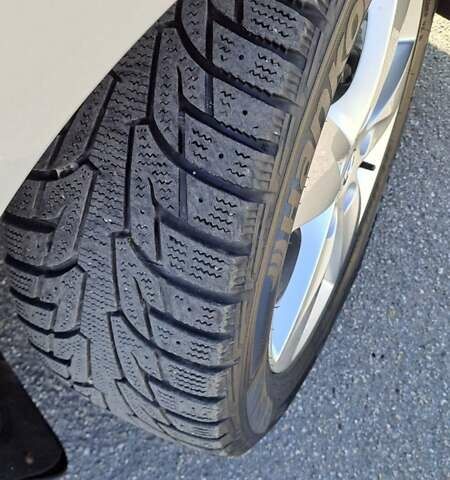 Серый Хендай Элантра, объемом двигателя 1.8 л и пробегом 143 тыс. км за 9300 $, фото 33 на Automoto.ua