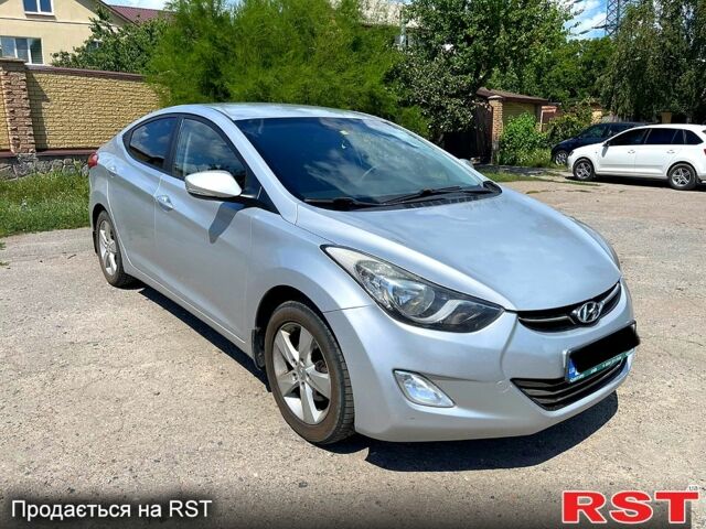 Серый Хендай Элантра, объемом двигателя 1.8 л и пробегом 173 тыс. км за 10500 $, фото 1 на Automoto.ua