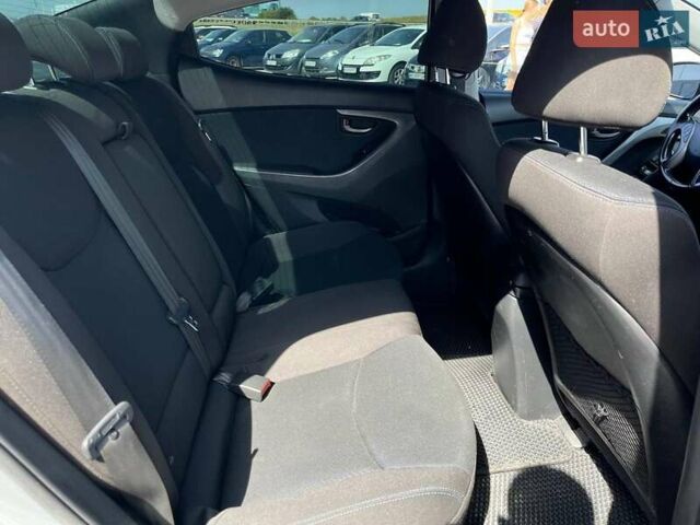 Серый Хендай Элантра, объемом двигателя 1.8 л и пробегом 107 тыс. км за 8990 $, фото 32 на Automoto.ua