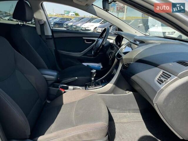 Серый Хендай Элантра, объемом двигателя 1.8 л и пробегом 107 тыс. км за 8990 $, фото 33 на Automoto.ua
