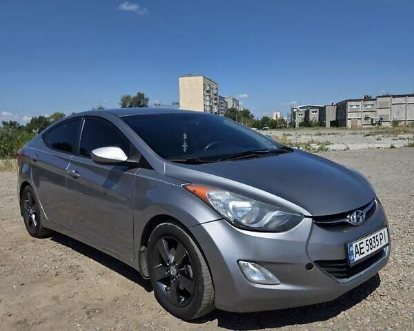 Хендай Элантра 2013 в Днепре (Днепропетровске) на Automoto.ua Серый Хендай Элантра, объемом двигателя 1.8 л и пробегом 185 тыс. км за 9500 $, фото 7 на Automoto.ua