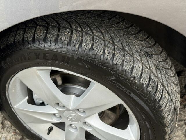 Хендай Элантра 2013 в Днепре (Днепропетровске) на Automoto.ua Серый Хендай Элантра, объемом двигателя 1.8 л и пробегом 146 тыс. км за 9300 $, фото 1 на Automoto.ua