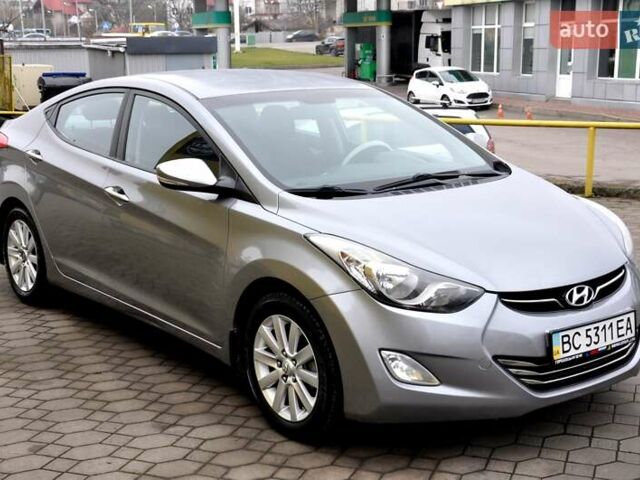 Серый Хендай Элантра, объемом двигателя 1.8 л и пробегом 160 тыс. км за 7500 $, фото 5 на Automoto.ua