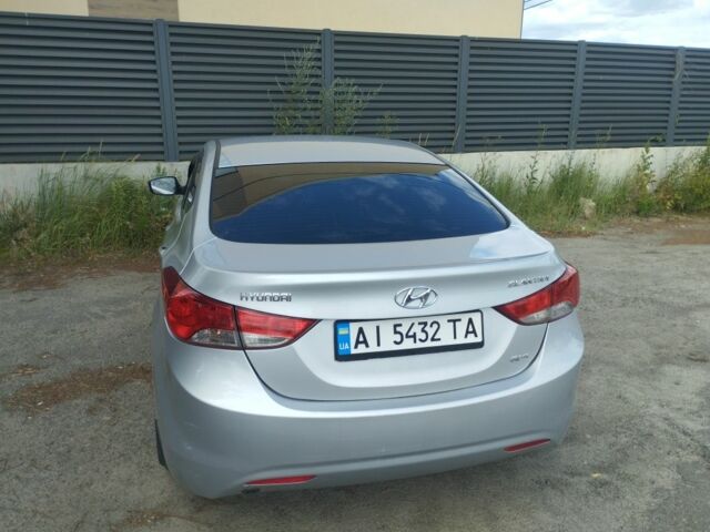 Сірий Хендай Елантра, об'ємом двигуна 1.8 л та пробігом 200 тис. км за 7600 $, фото 2 на Automoto.ua