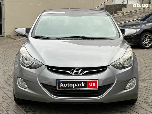 Серый Хендай Элантра, объемом двигателя 1.6 л и пробегом 133 тыс. км за 8690 $, фото 1 на Automoto.ua