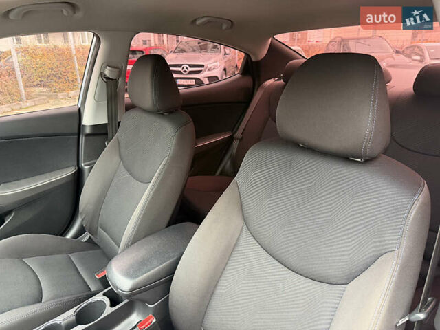 Серый Хендай Элантра, объемом двигателя 1.8 л и пробегом 88 тыс. км за 9700 $, фото 19 на Automoto.ua