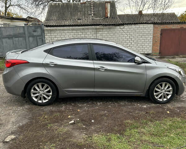 Серый Хендай Элантра, объемом двигателя 1.59 л и пробегом 136 тыс. км за 9500 $, фото 10 на Automoto.ua
