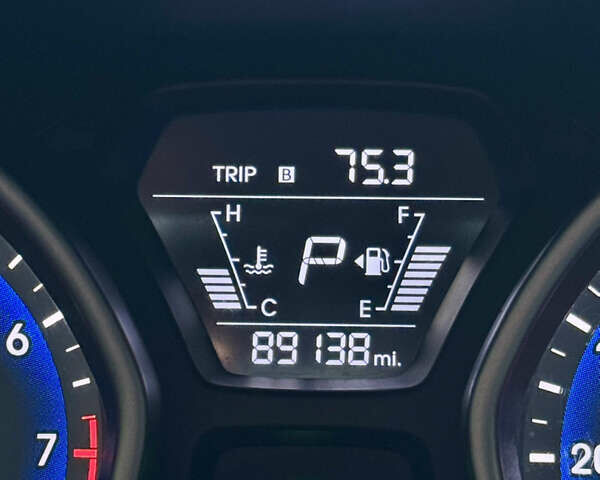 Серый Хендай Элантра, объемом двигателя 1.8 л и пробегом 89 тыс. км за 9200 $, фото 14 на Automoto.ua