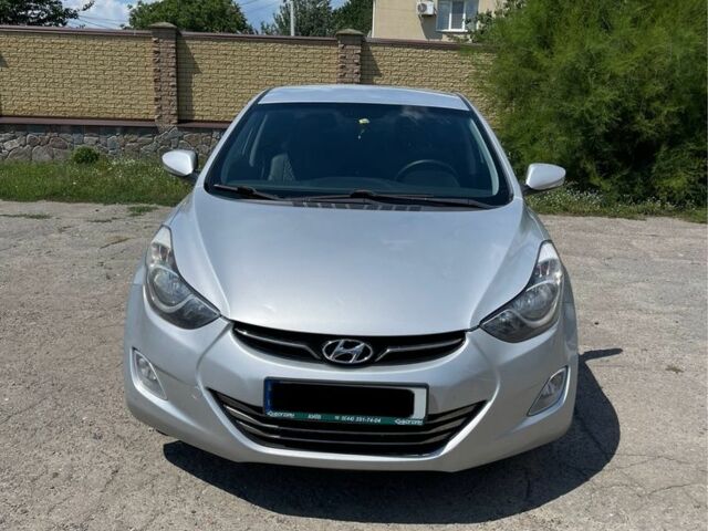 Сірий Хендай Елантра, об'ємом двигуна 1.8 л та пробігом 172 тис. км за 10500 $, фото 1 на Automoto.ua